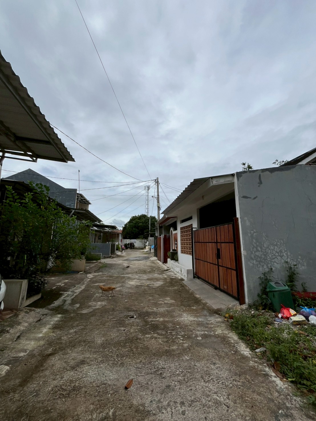 LINE_ALBUM_GP-3(Gerbang dan Jalan Perumahan)_251114_2